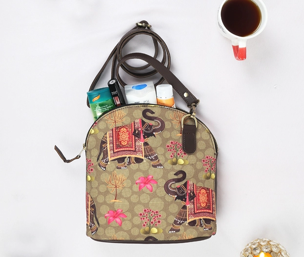Sling or CrossBody: Which Bag Style Do You Prefer? 3 crossbody bag